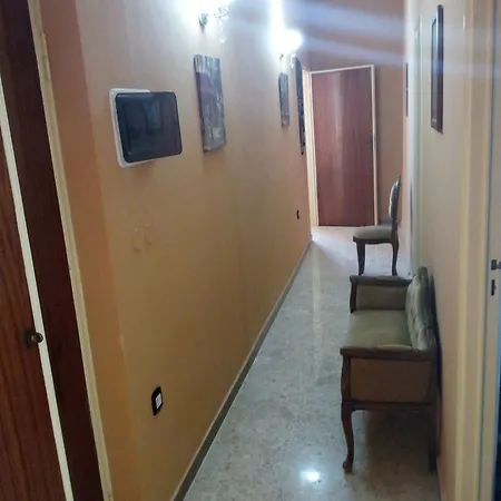 Oda ve Kahvaltı Miccoli 3*